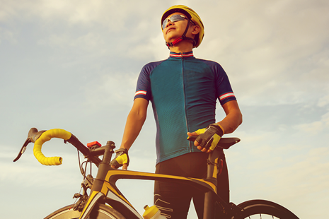 Ukážeme vám, jak se správně obléci na kolo.